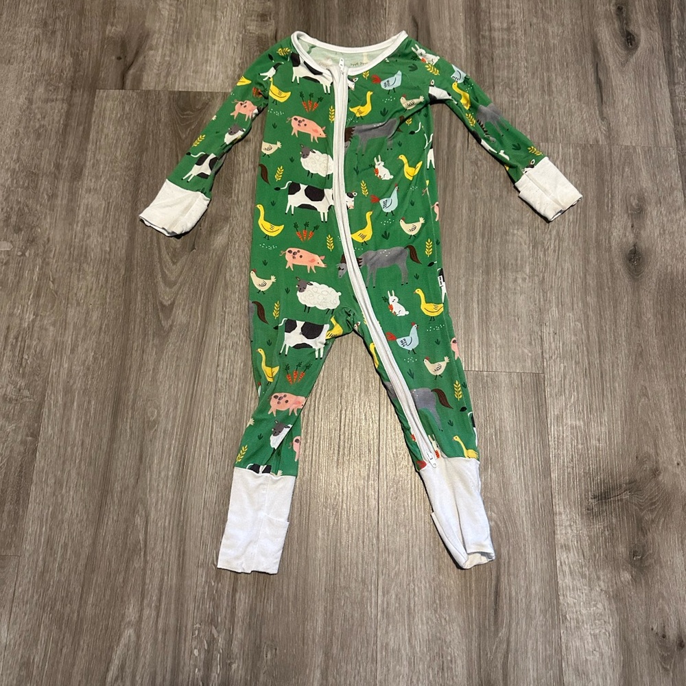 Green Farm Animal Print Kids One Piece little sleepies
